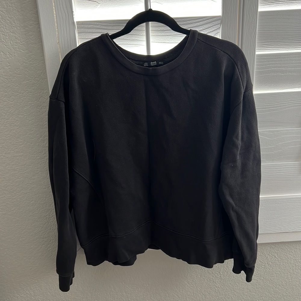 Zara sweatshirt